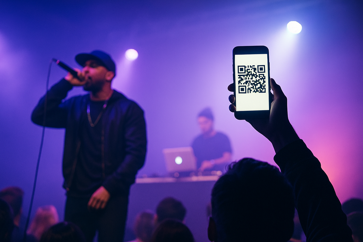 QR Box - welcome page - AI image header